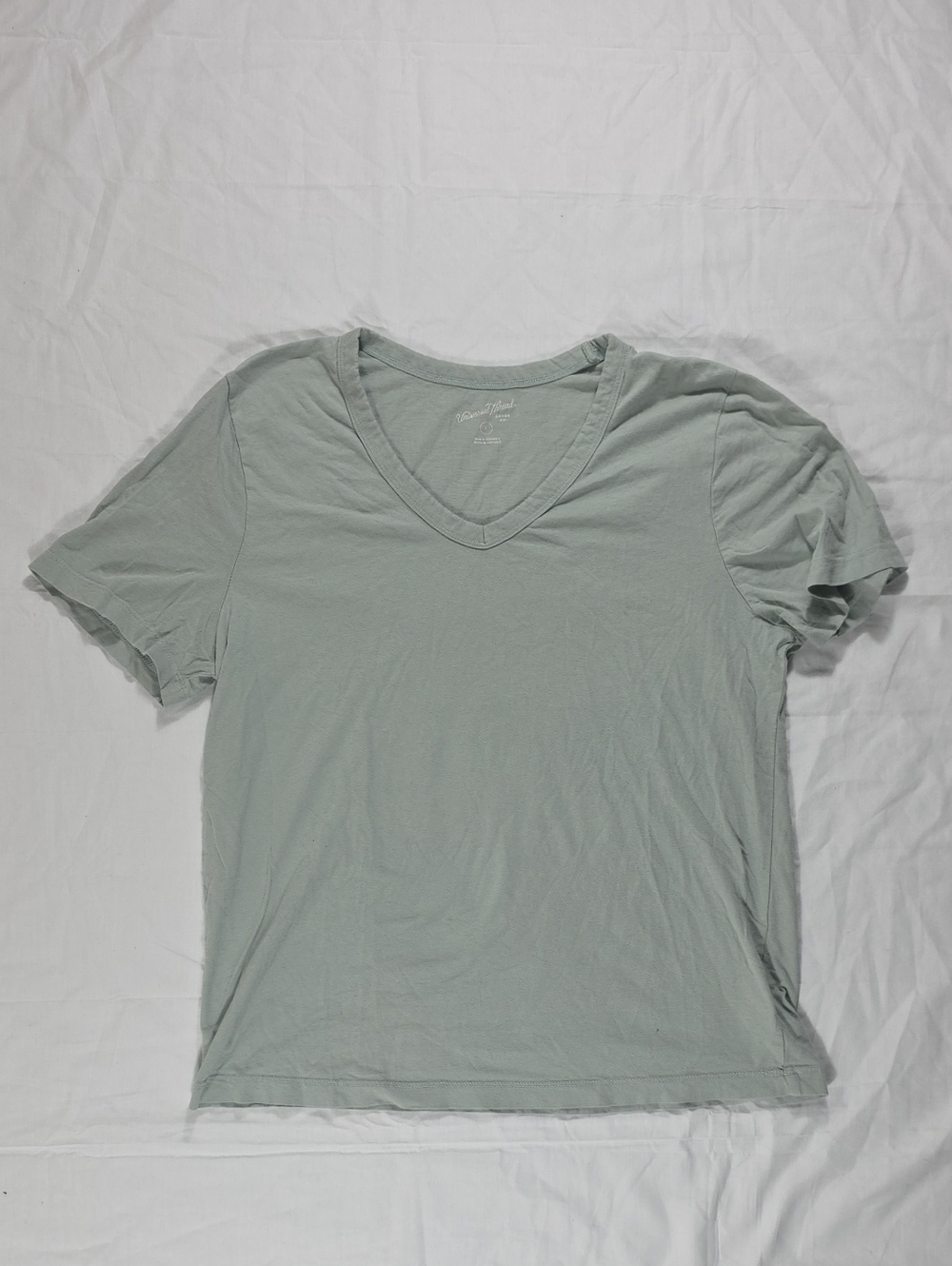 Universal Thread V-Neck Short Sleeve Tee - Sage